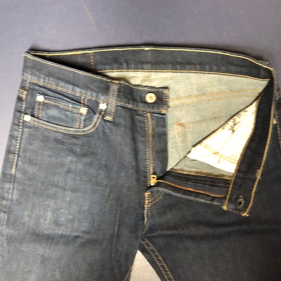Levi Jeans - Picture 3 of 3